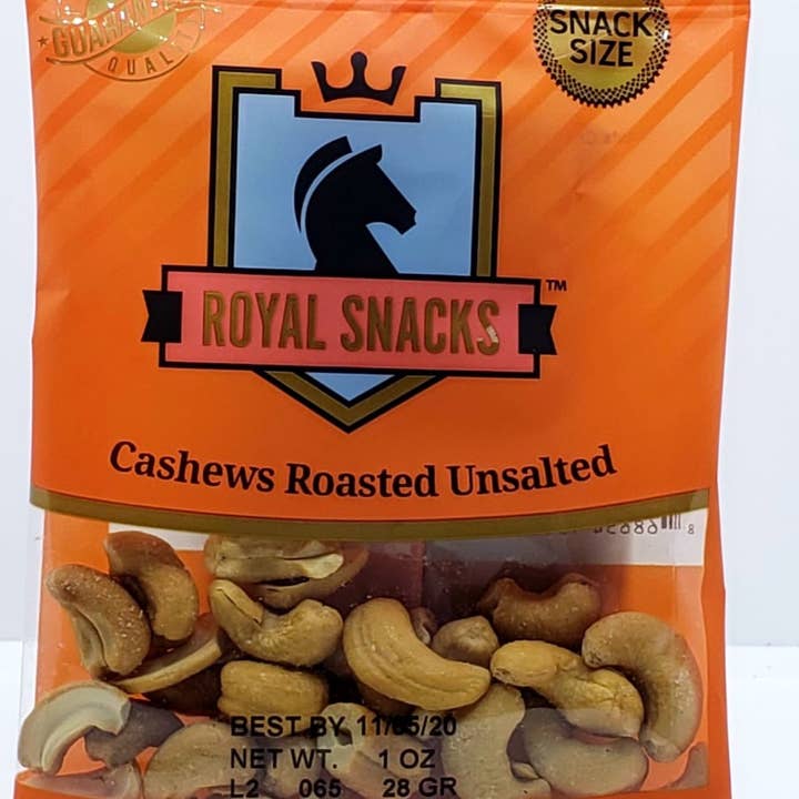 Ristede cashewnødder usaltede for engroshandel hos Royal Snacks Inc.