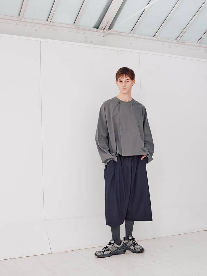 LONG SHORTS CAPÍTULO 2 _ AZUL MARINHO por atacado de Cèucle