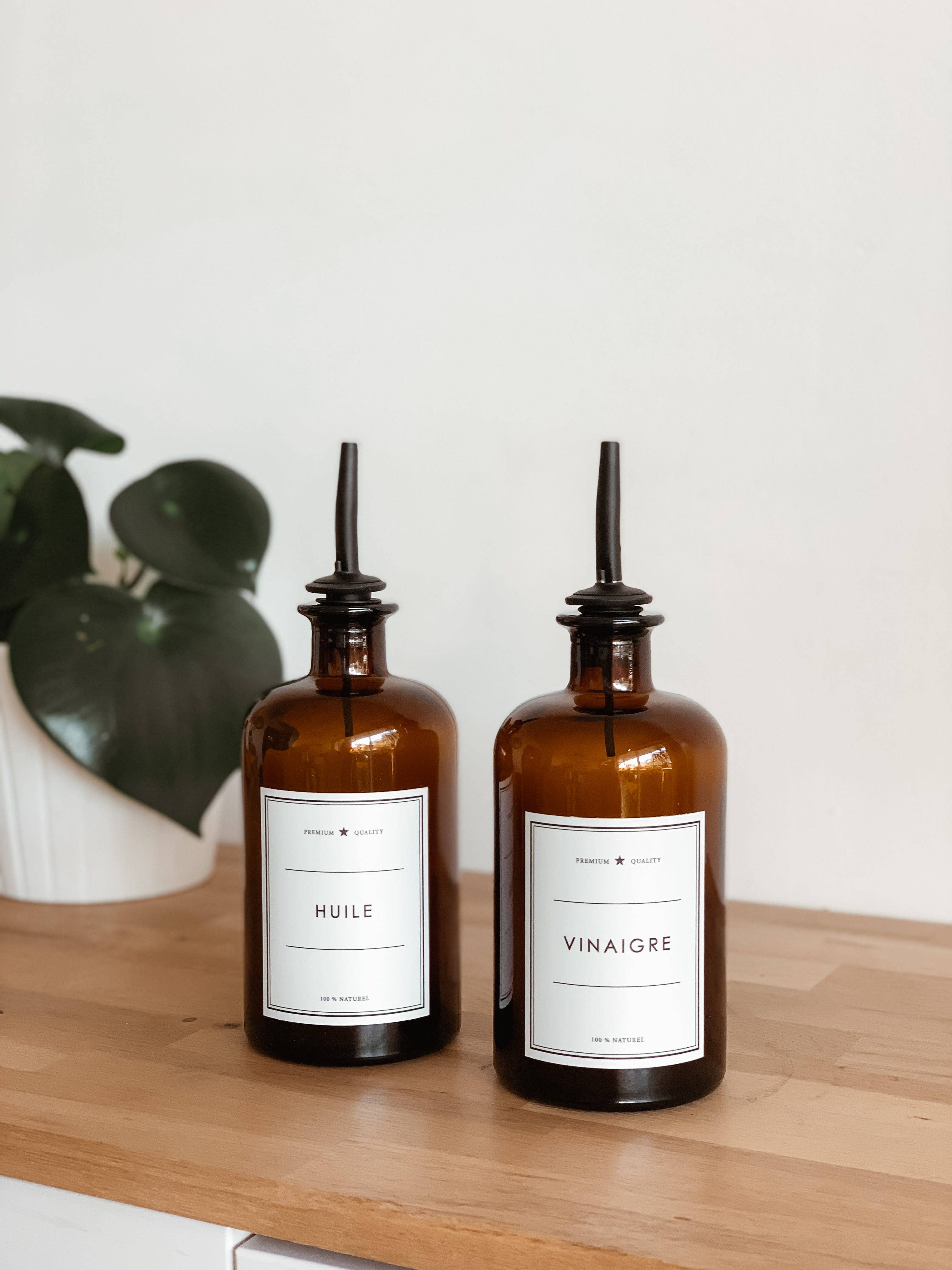 Les Flacons de l’Apothicaire - Wholesale Oil/Vinegar Dispenser - Vinegar - Amber Bottle0