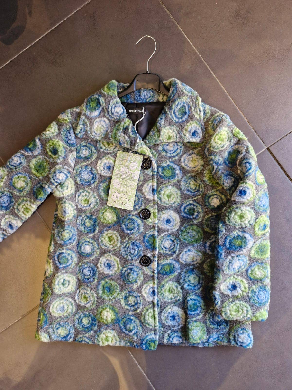 grå Ulljacka förädlad 09028 80% Ull 20% Polyester för wholesale på Faire6