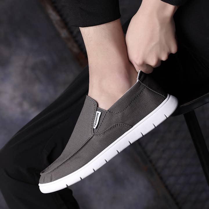 Calseosvic – wholesale Slip-on trainers – Men′s – Factory made slip on shoes light and easy to wear2