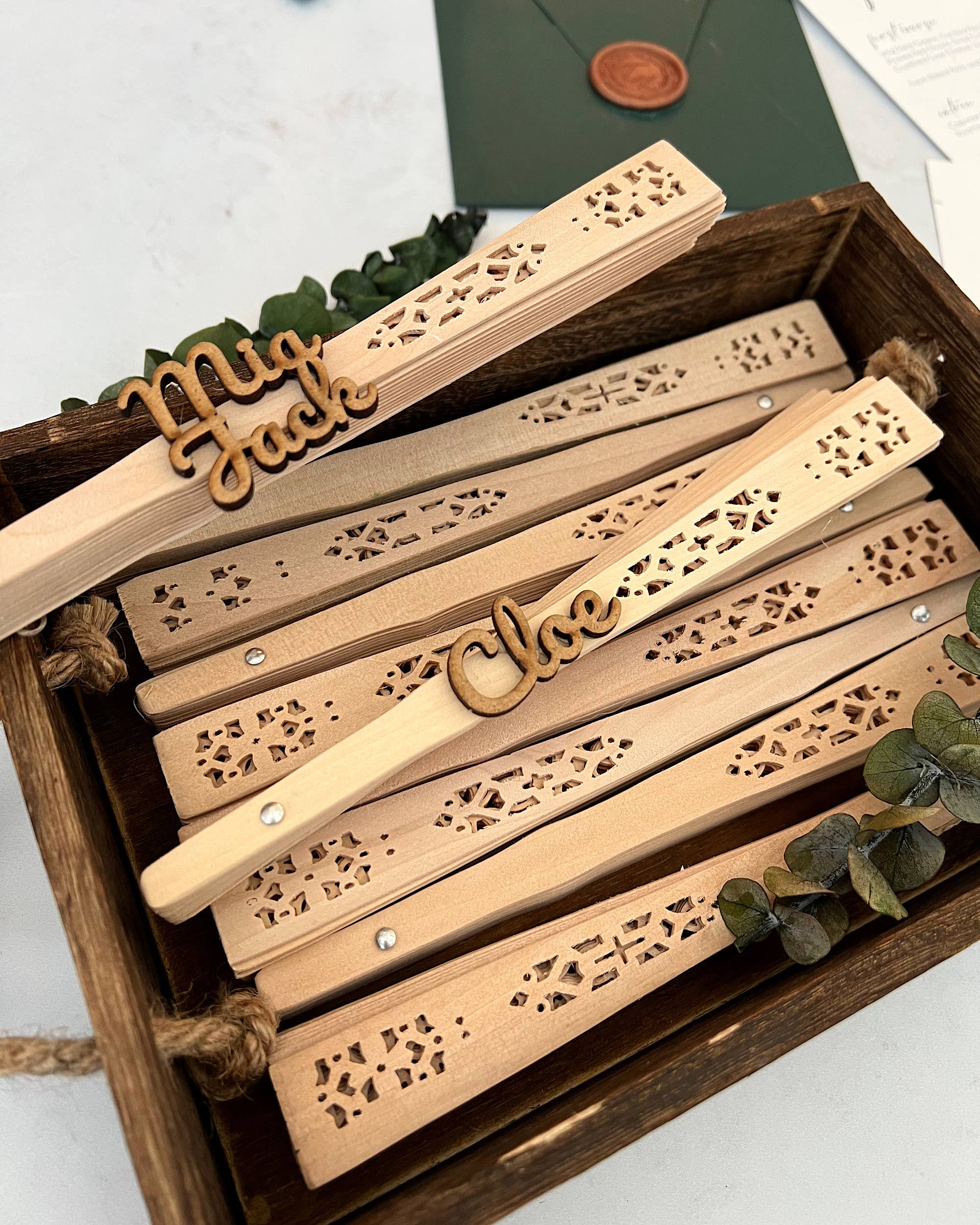 Uniq Favors - Vente Cadeaux pour invités - Faveur de ventilateur personnalisée, cadeaux de mariage sur la plage pour les invités5