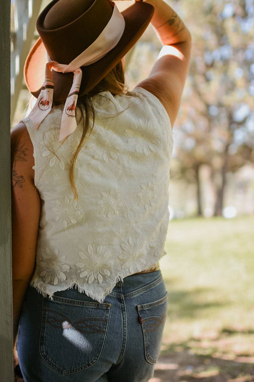 Tirzah Lane Art - Wholesale Scarf - Women's - Roamin' Cowgirl Bison Western Twilly Scarf3