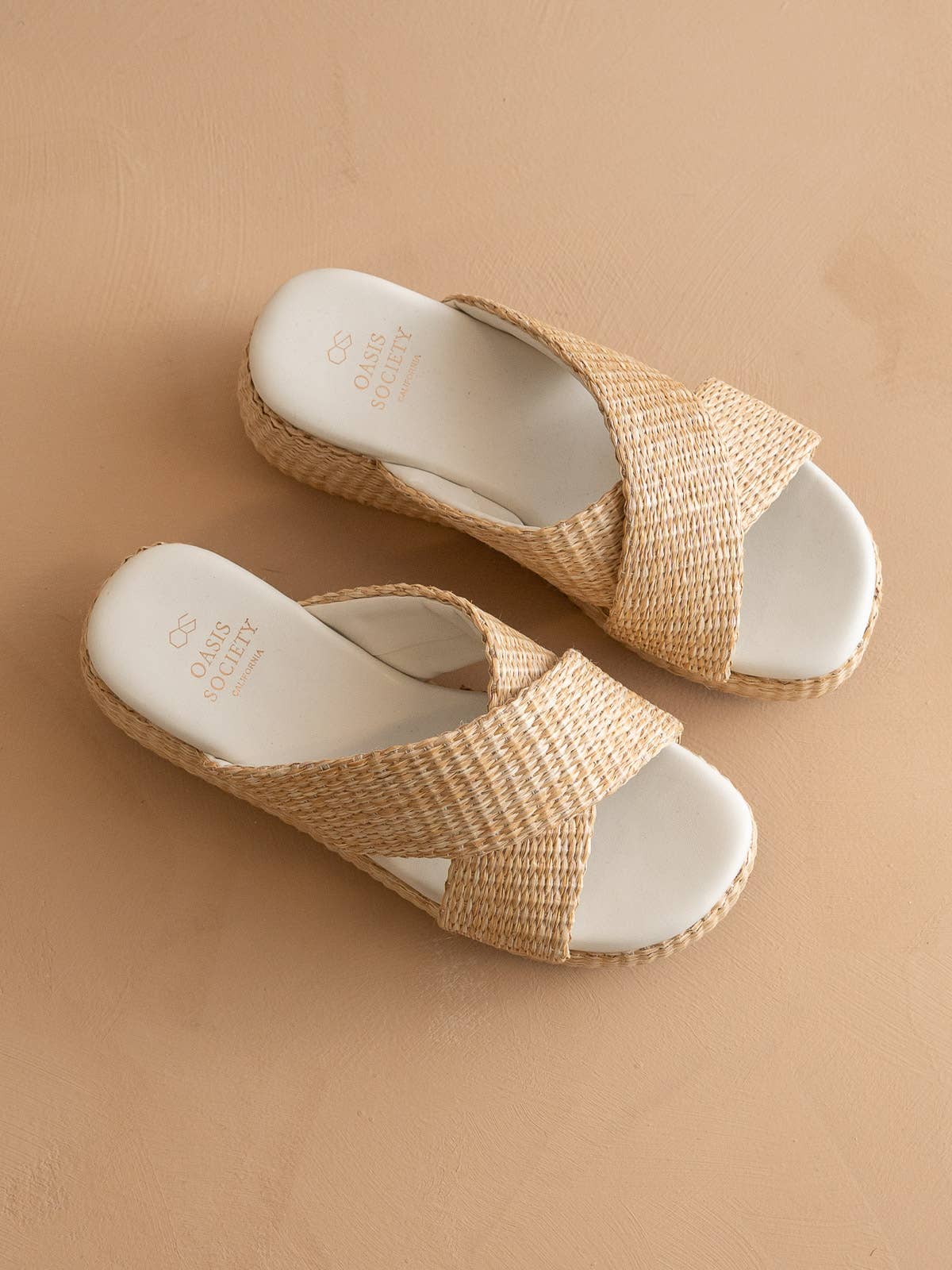 The Fresno Natural | Raffia Platform Summer Sandal for wholesale on Faire4