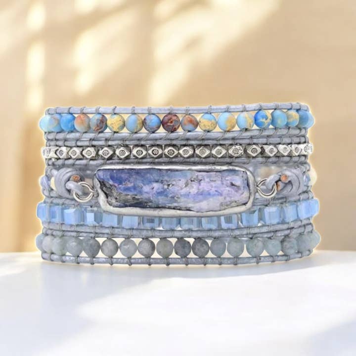 Bracciale avvolgente in argento con topazio curativo per la vendita all'ingrosso da parte di Cape Diablo