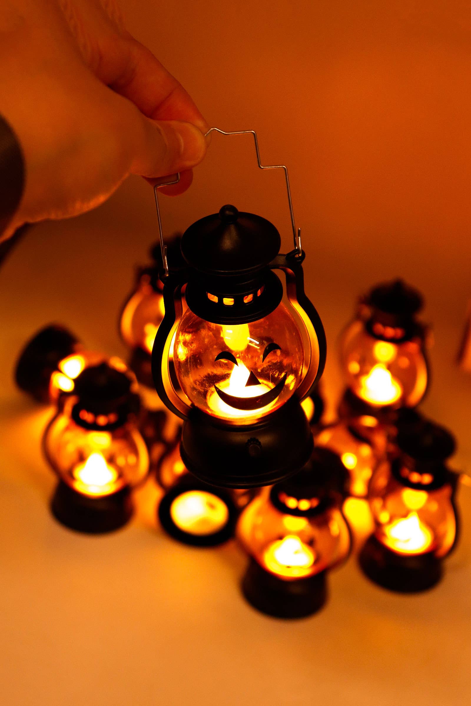 ASSORTED Halloween Pumpkin Head Led Jack O' Lantern With Display Box for wholesale on Faire1