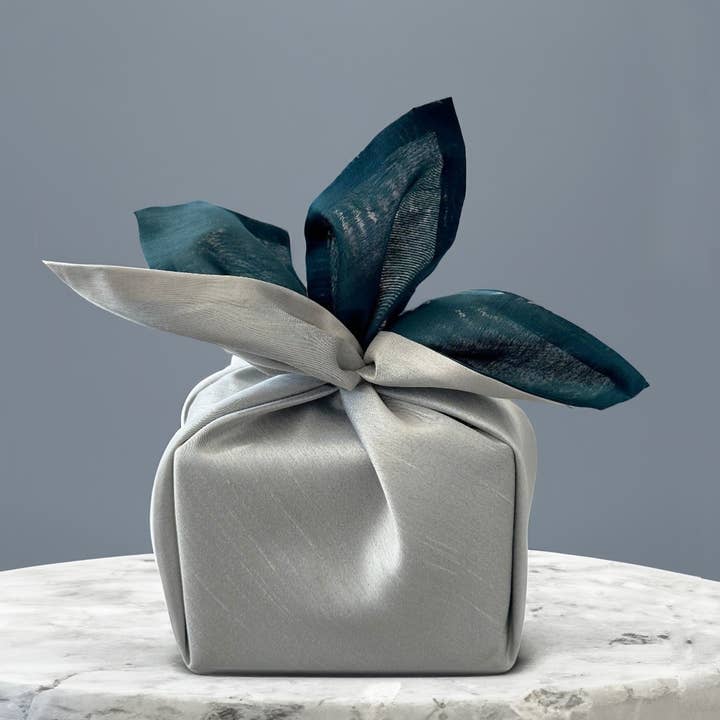 Reversible Deep Green & Ivory for wholesale by Style by HM