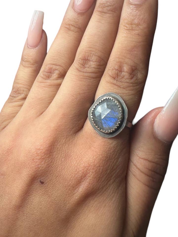 anillo de labradorita de plata esterlina para venta al por mayor de Celestial Avenue