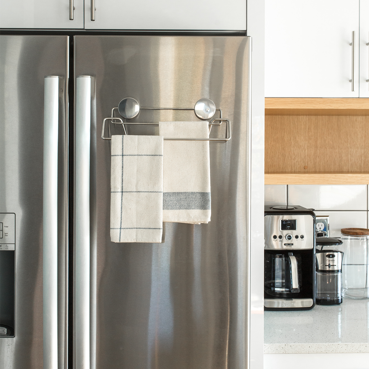 Better Houseware Corp. - Wholesale Towel Holder/Hanger - Magnetic Towel Bar3