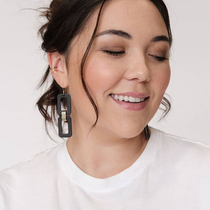Nickel and Suede - Wholesale Dangle Earrings - Black Blakely