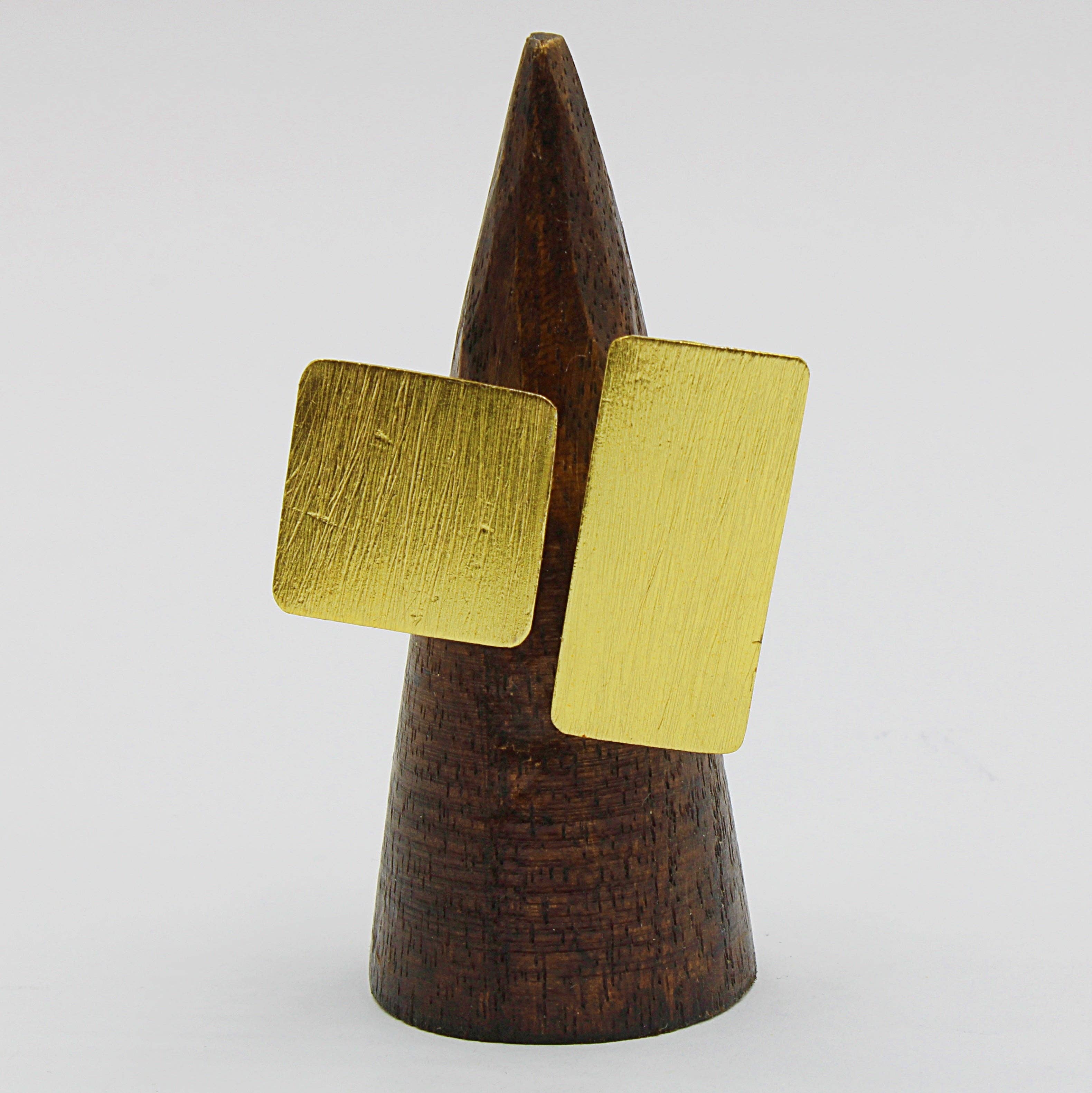 LA MAR - Vendita all'ingrosso Anelli cocktail/statement - Anello PIET placcato in oro - Design con carattere6