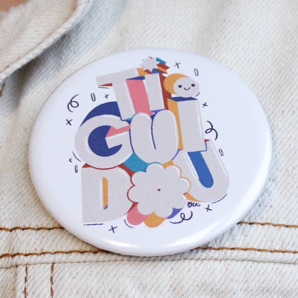 Pin Tiguidou | Quebec | Canadá | Pin de esmalte | Botón de pinback para venta al por mayor de Betina C Koche