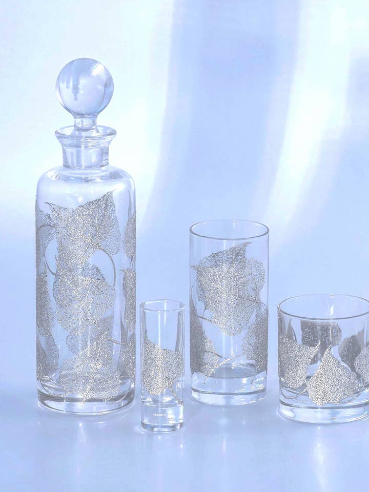 Bottiglia di whisky in filigrana per la vendita all'ingrosso da parte di Arbiter