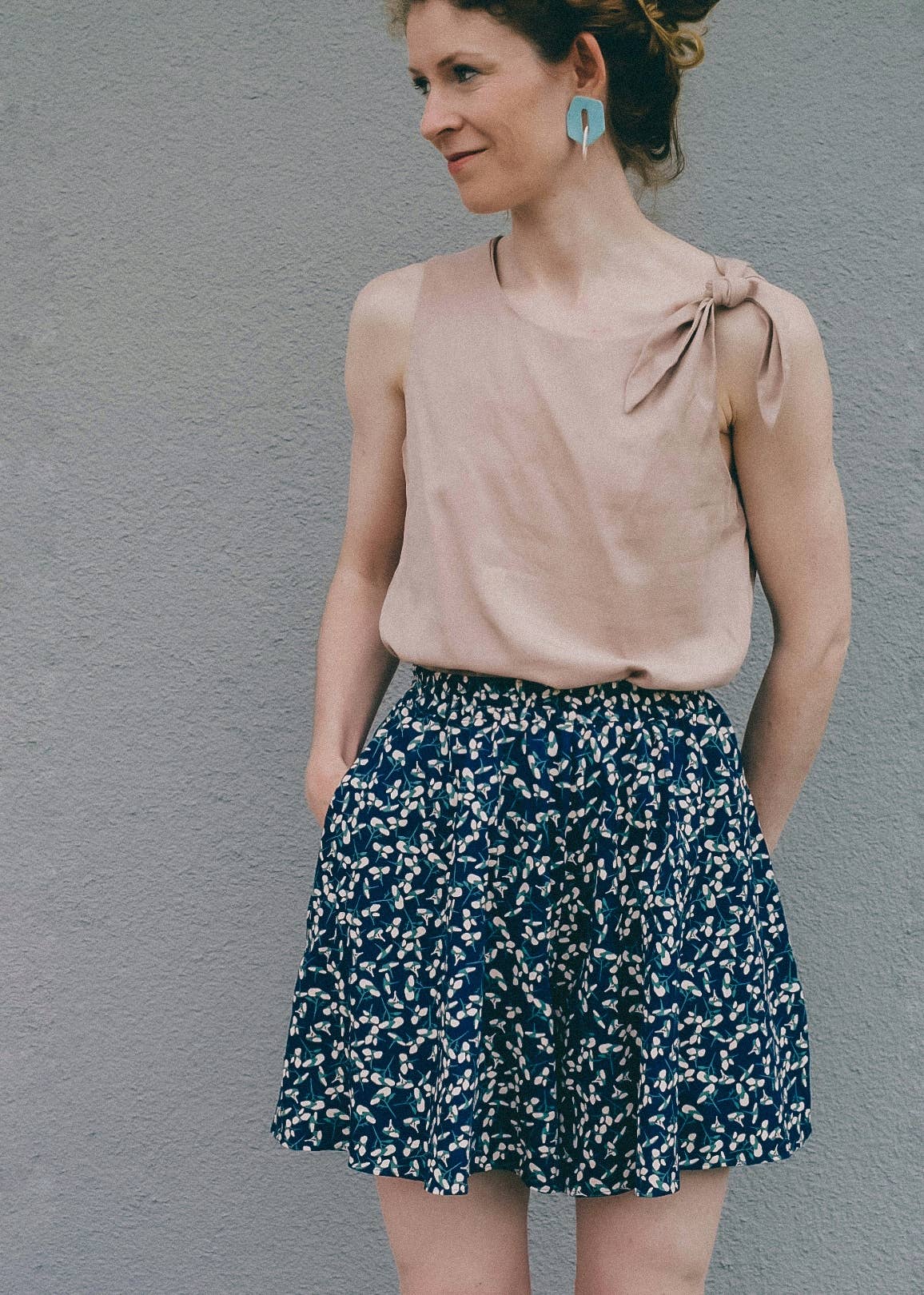 Eglantine et Zoé - Wholesale Stofrol - Atlantisch blauwe viscosestof van keperstof5