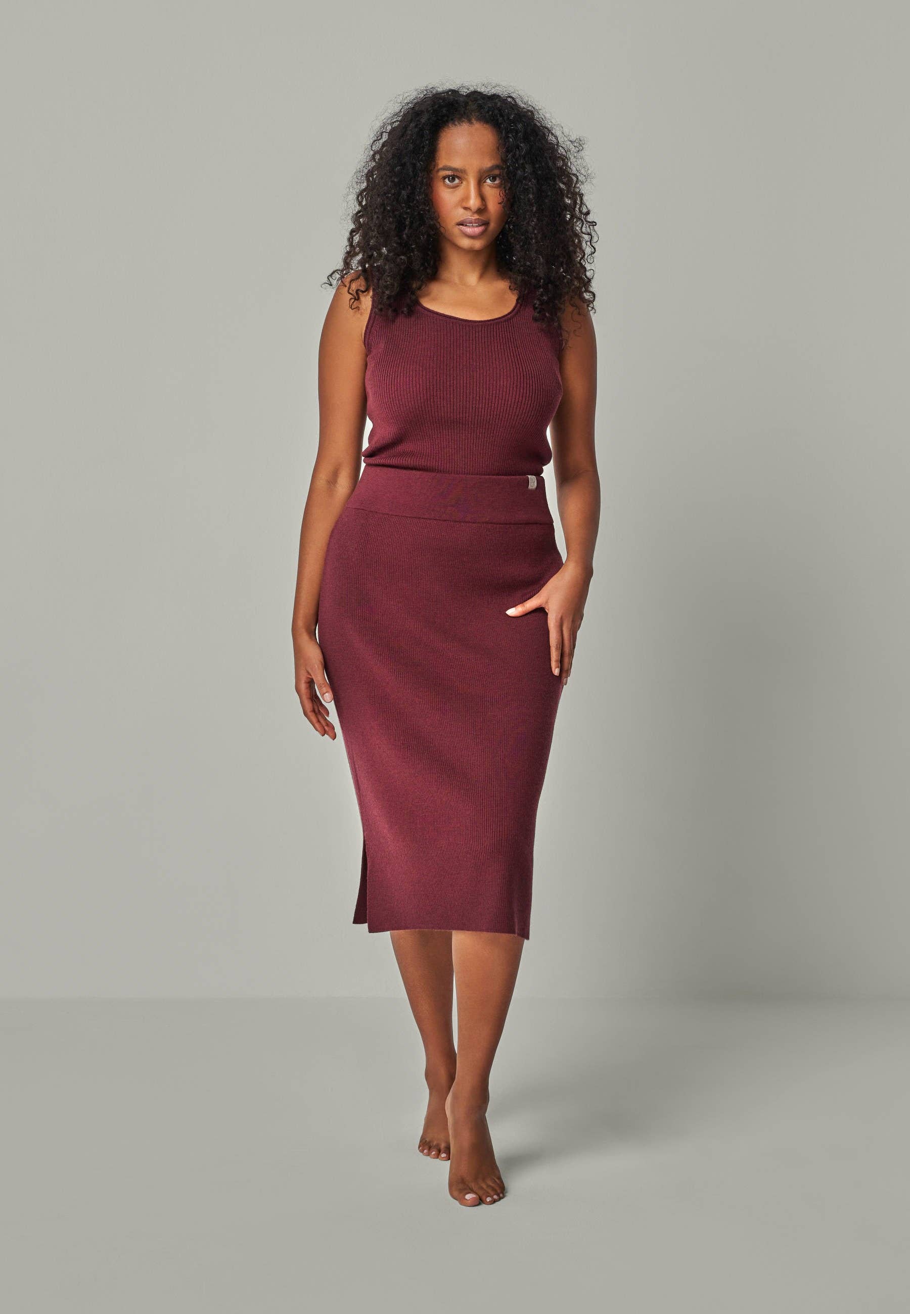 YOU LOOK PERFECT Loungewear – wholesale Lounge set – Women's – LOUNGEWEAR SET - Top Blossom & Skirt Erika9