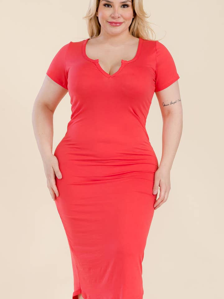 CAPELLA APPAREL – wholesale Klänning - Dam – Midi-klänning i plusstorlek med kroppsnära passform och delad halsringning16