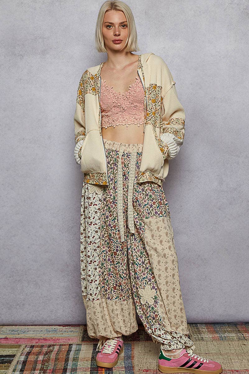 Pol Clothing - Wholesale Pants - Women's - Crochet patch detail contrast patchwork printed woven pants22