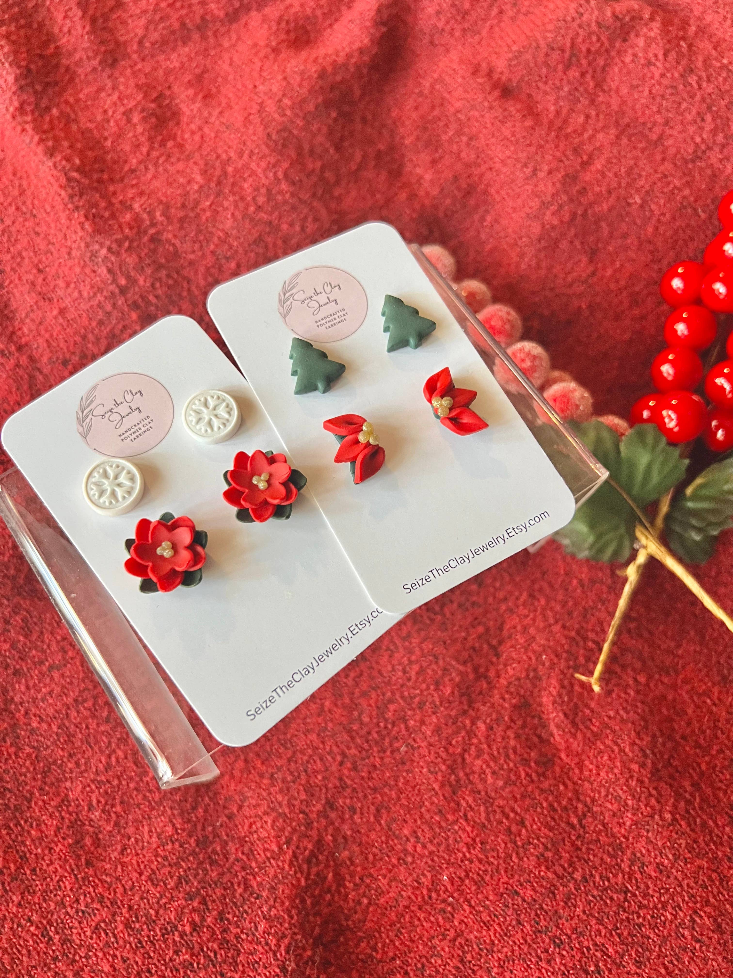 SeizeTheClayJewelry - Venta al por mayor Pendientes de botón/aretes de poste - Pendientes de flor de pascua, paquetes de pendientes navideños2