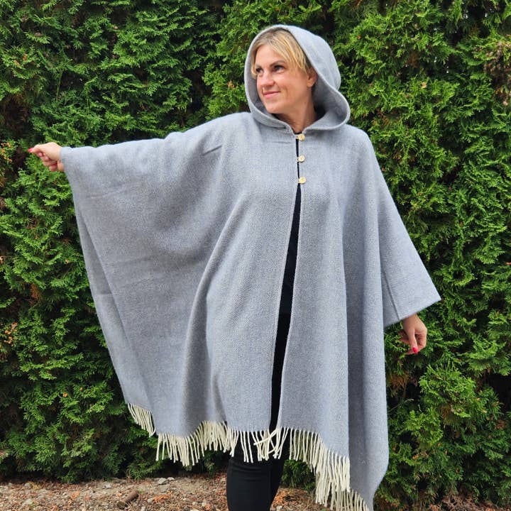 100% Wool Poncho coat - Jaukumas - Herringbone for wholesale by NorraVilla