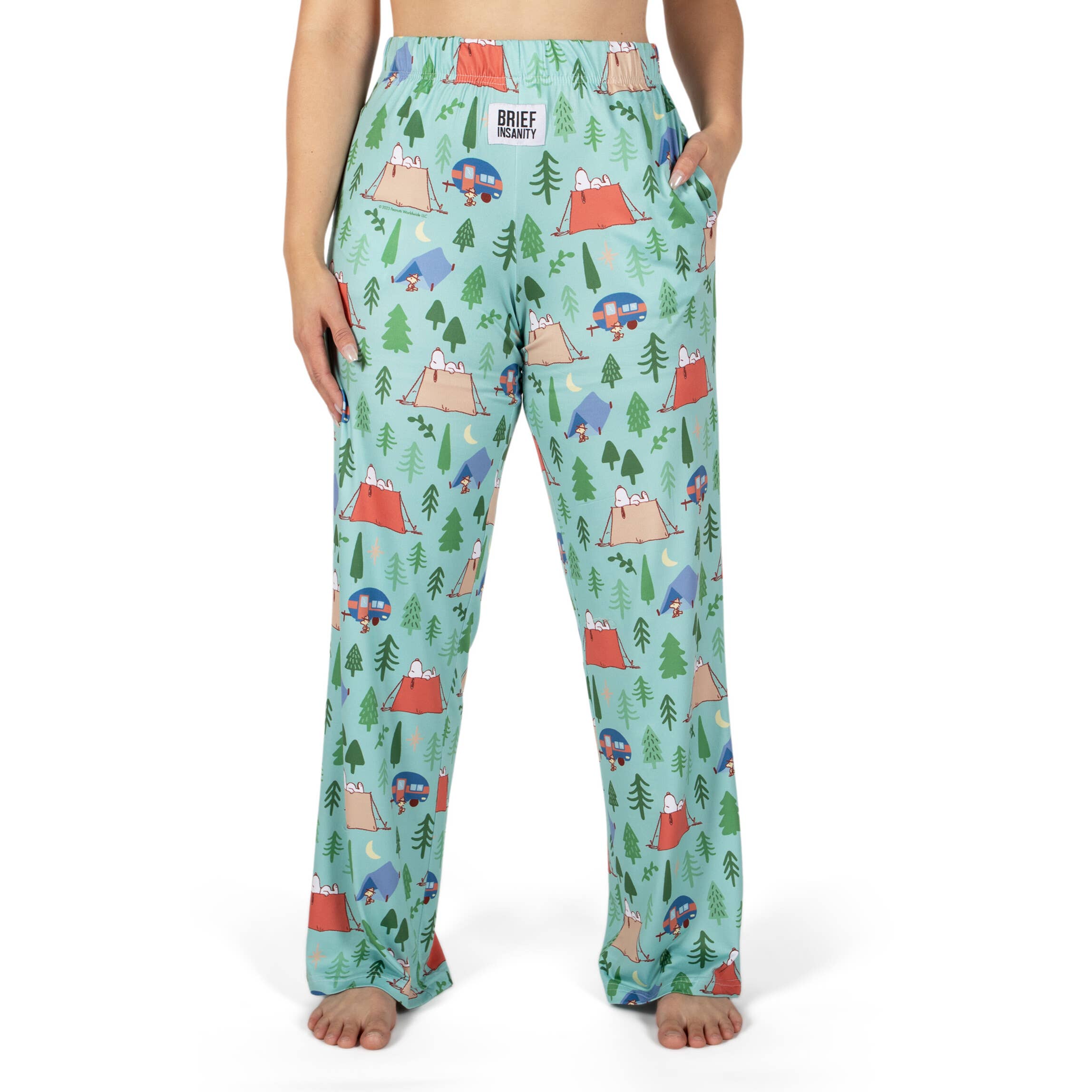 BRIEF INSANITY - Wholesale Lounge joggingbroek/joggingbroek - Dames - Snoopy Camping Allover loungebroek3