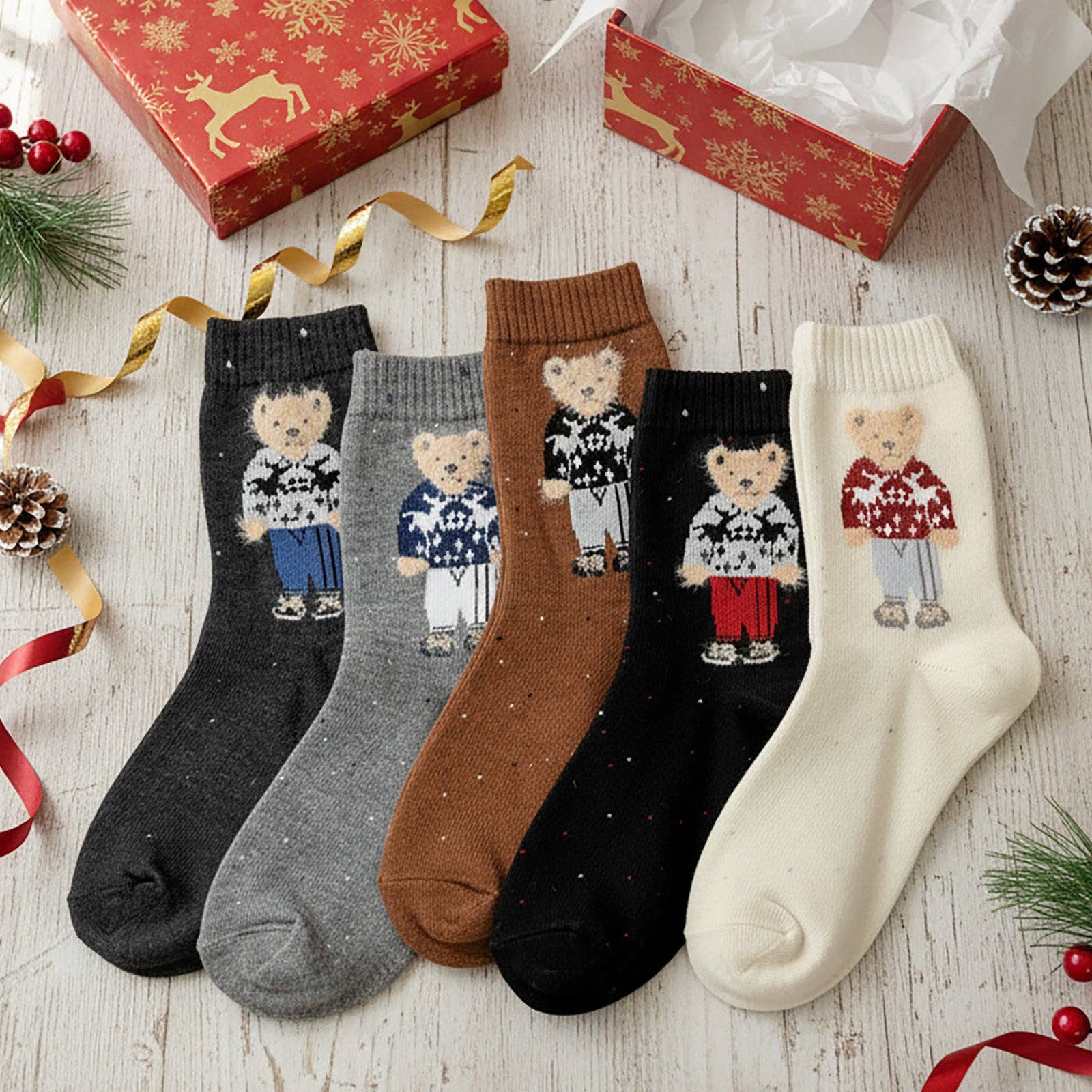 Wrapables.com - Wholesale Socks - Women's - Wrapables Women's Bear in Christmas Sweater Socks (Set of 5)6