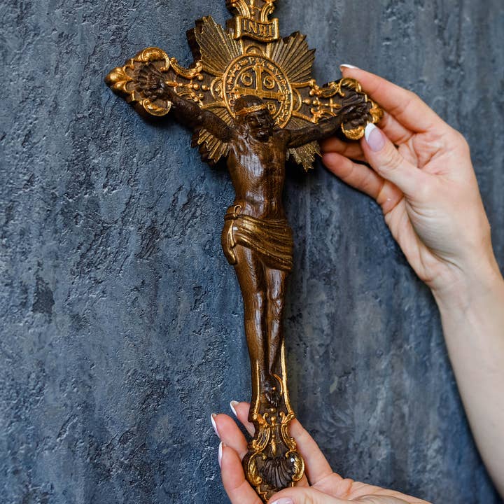 KozakWorkshop - Wholesale Wall cross - Handcrafted wooden wall cross elegant Jesus crucifix18