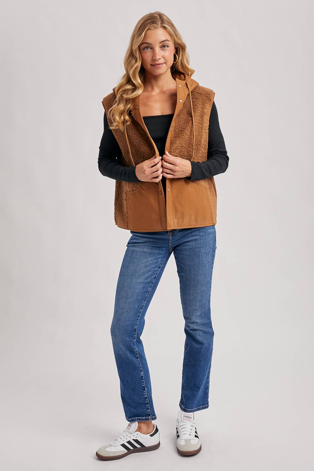 Bluivy - Wholesale Outerwear Vest - Women's - SHERPA FLEECE HOODED VEST WITH FAUX SUEDE INNER24