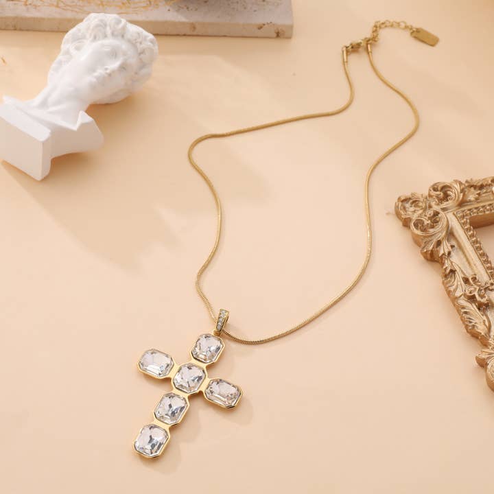 Lovelika - Wholesale Link & Chain Necklace - Necklace - Alma1