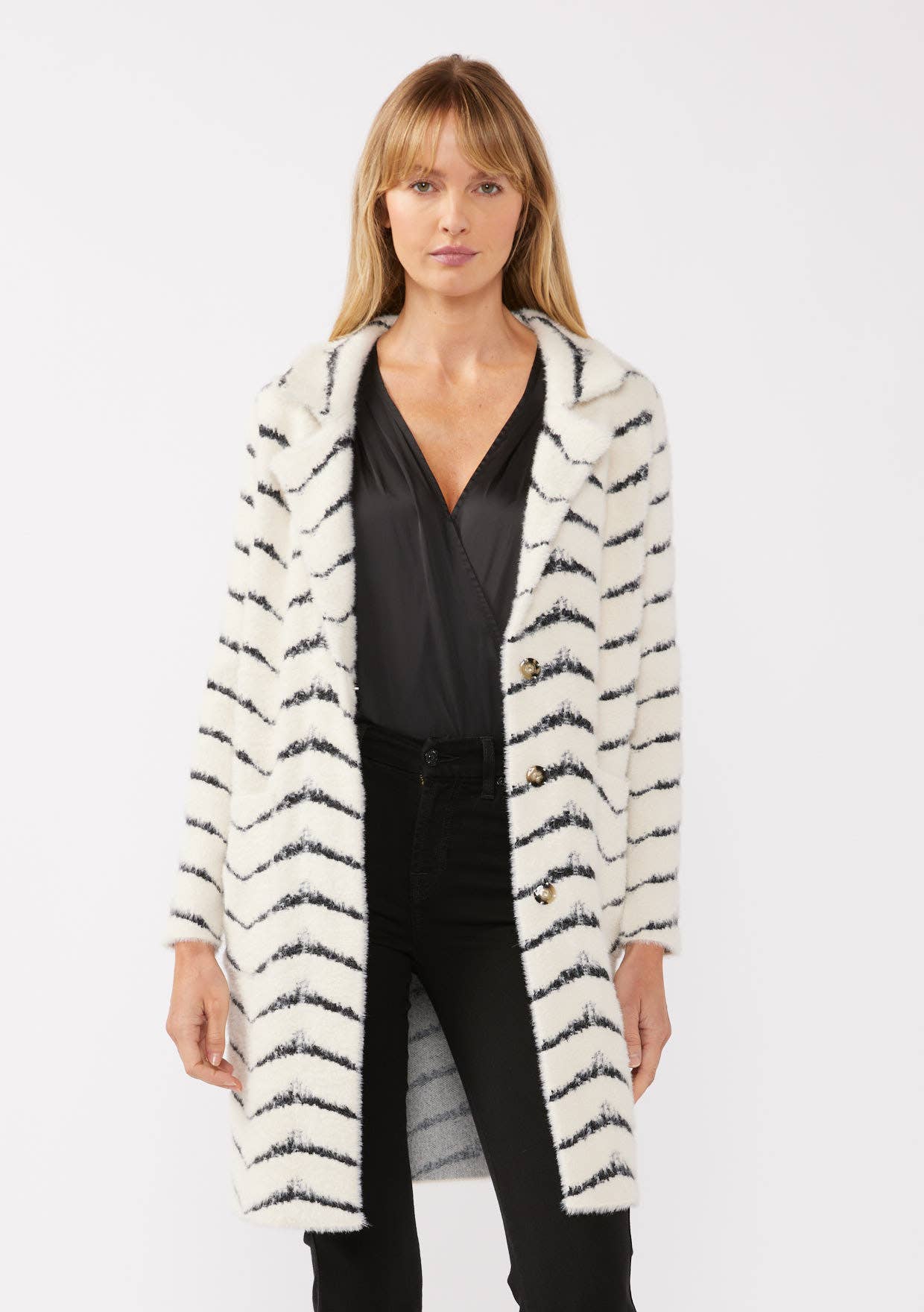 Lovestitch - Vente Cardigan – femme - Cardigan boutonné en jacquard à chevrons duveteux3
