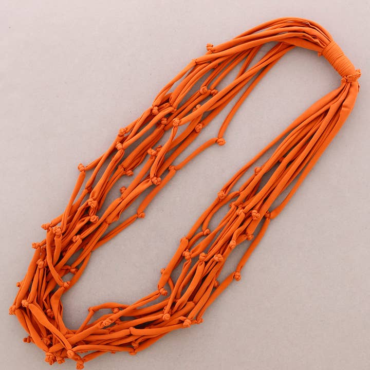 Sonata - Vente Bijoux à boutons pression - Collier ras-du-cou en tissu noué2