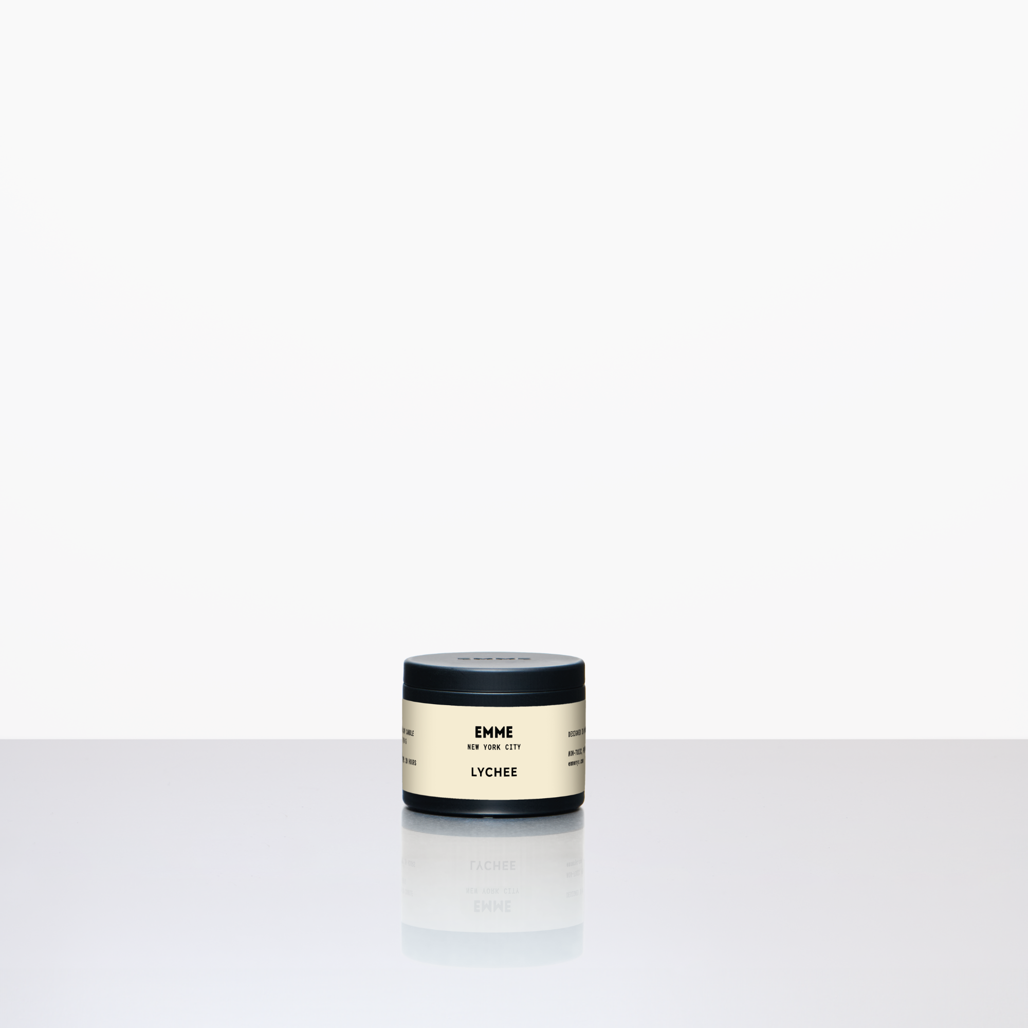 EMME nyc - Wholesale Travel Candles - Lychee – Candle Tin, 4 oz 1
