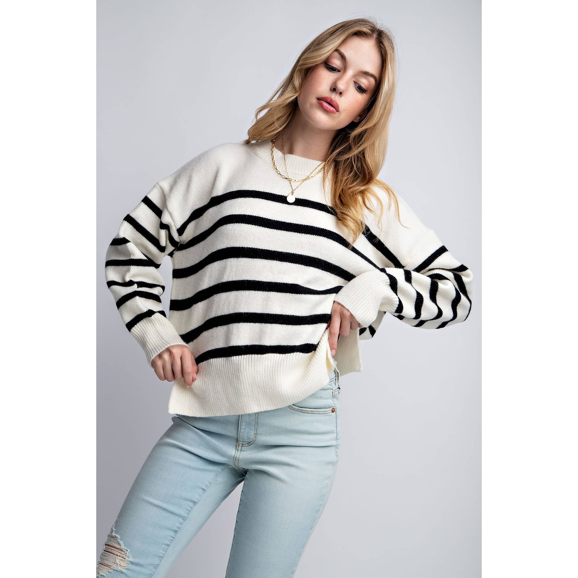 Sweet Generis - Wholesale Knit Sweater - Women's - CLASSIC STRIPE OVERSIZE PULLOVER3