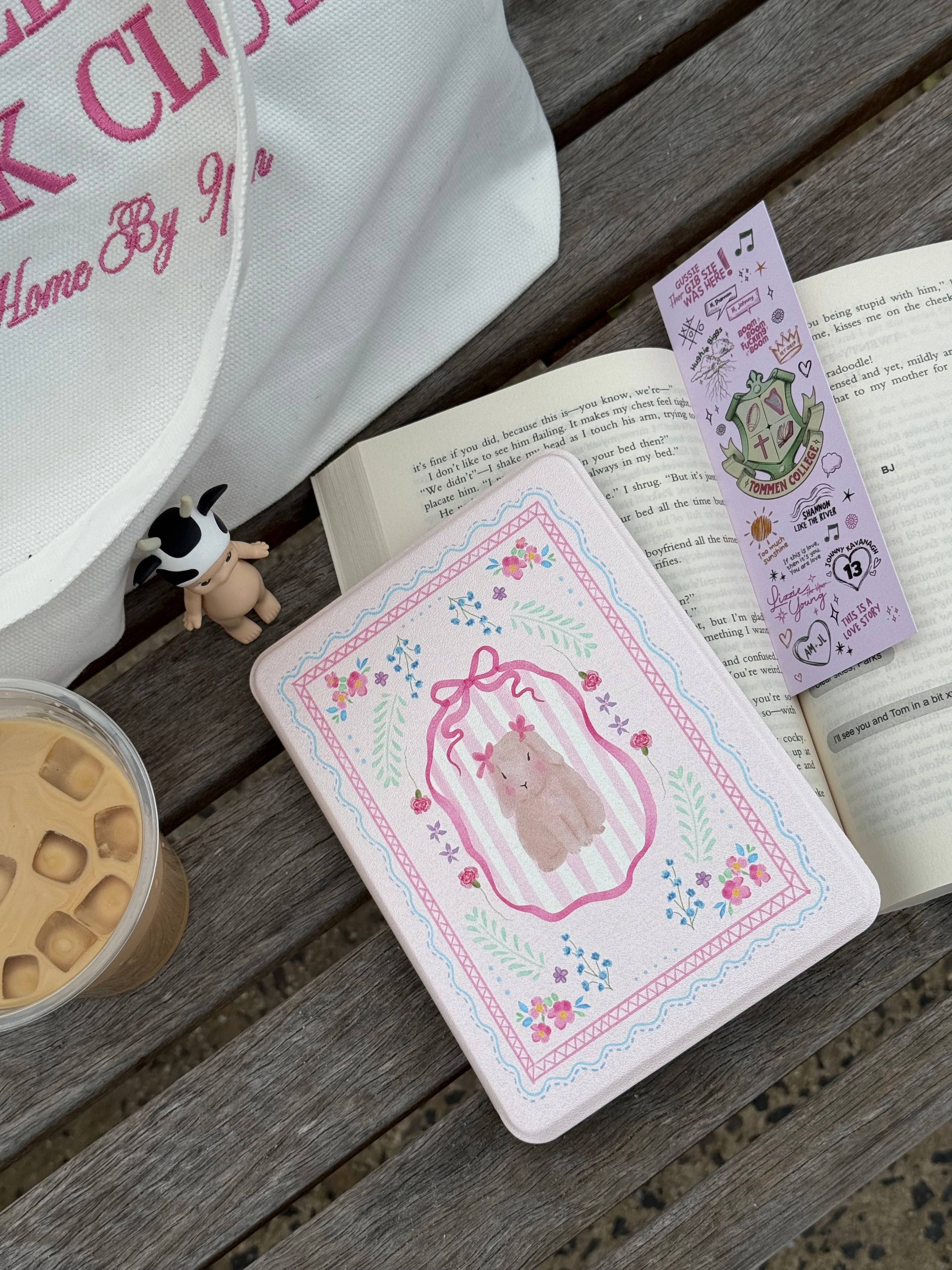 Books With Jess - Wholesale Book Cover - Hand Drawn Bunny Kindle Case 1