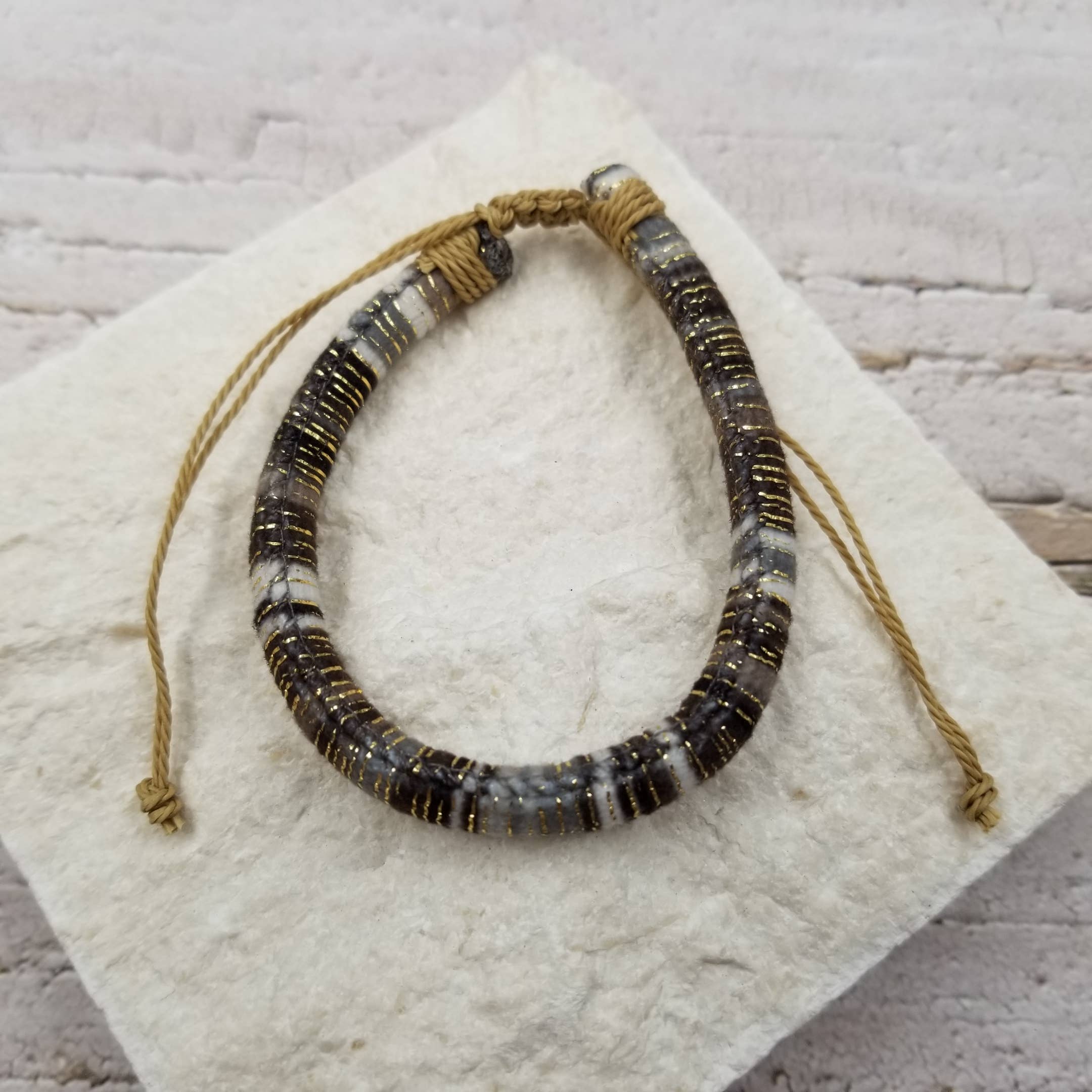 Treasure Wholesale - Wholesale Woven/Braided Bracelet - Boho Gold Wire Circle Friendship Bracelet5