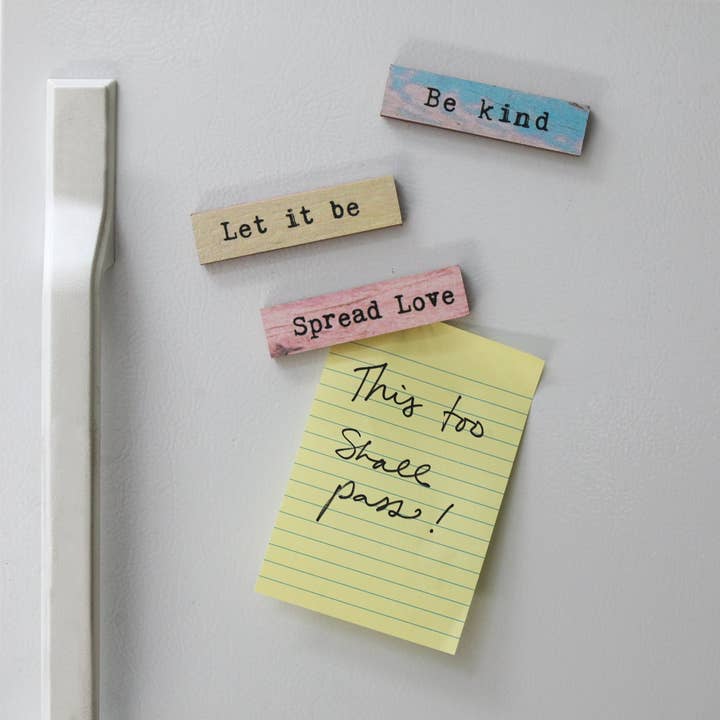 Cedar Mountain Studios - Vente Aimants - Imagine - Aimant en bois3