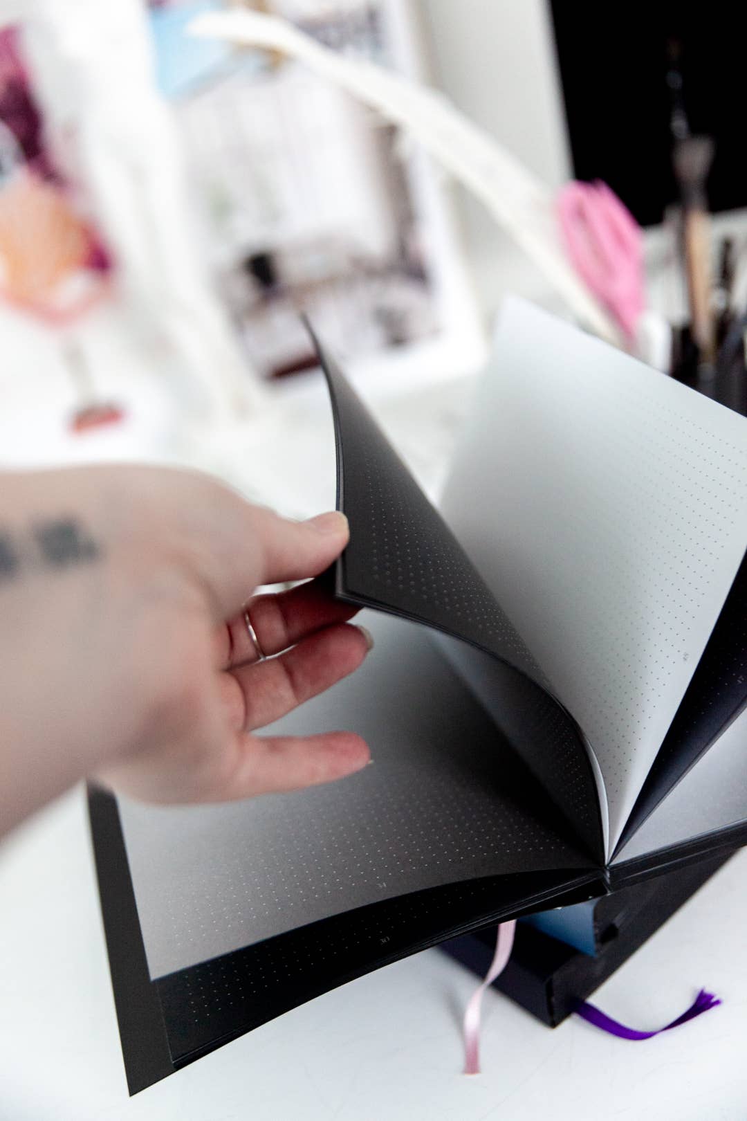 Aura notebook - Wholesale Notebook - Aura notebook A5 | MONOCHROME SLIM3