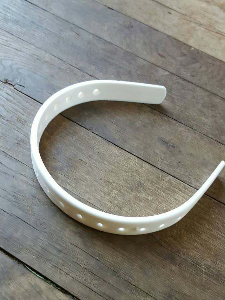 Fascia stampata in 3D (X2) per la vendita all'ingrosso da parte di Goblin Market Studio