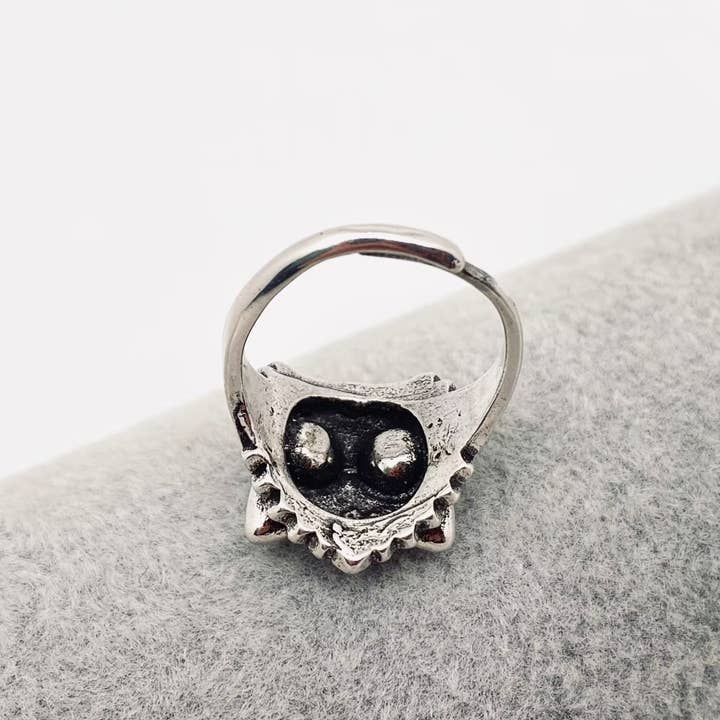 Mio Queena - Wholesale Cocktail/statement ring - Aquamarine Cat Shape Adjustable Ring3