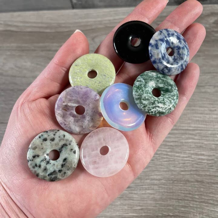 Keystone Crystals - Wholesale Spiritual Stone/Crystal - Donut Pi Stone 30mm Gemstone Pendant – Strung or Plain