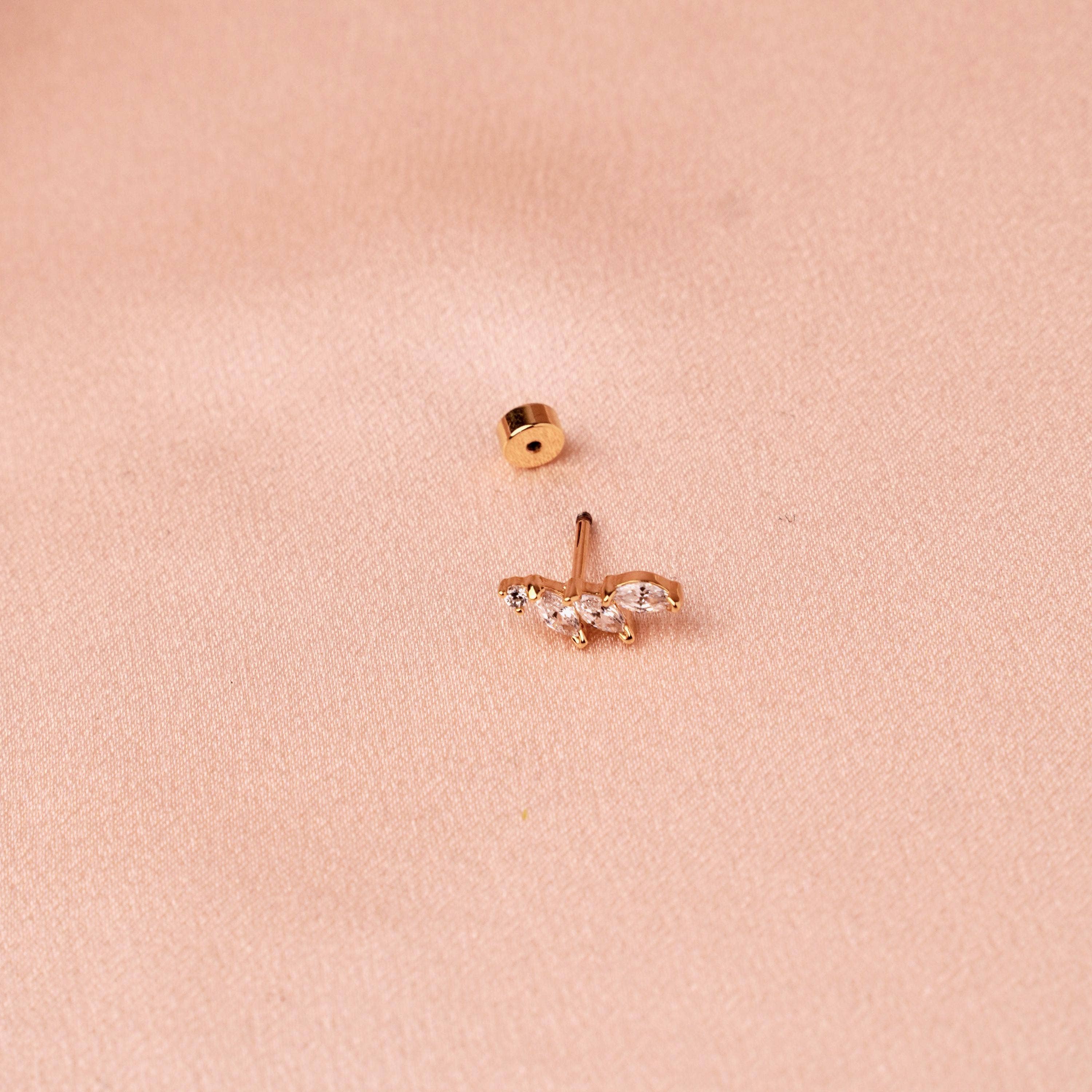 Victoire Collection - Wholesale Single Earring - Stainless steel and zirconia ear piercing3