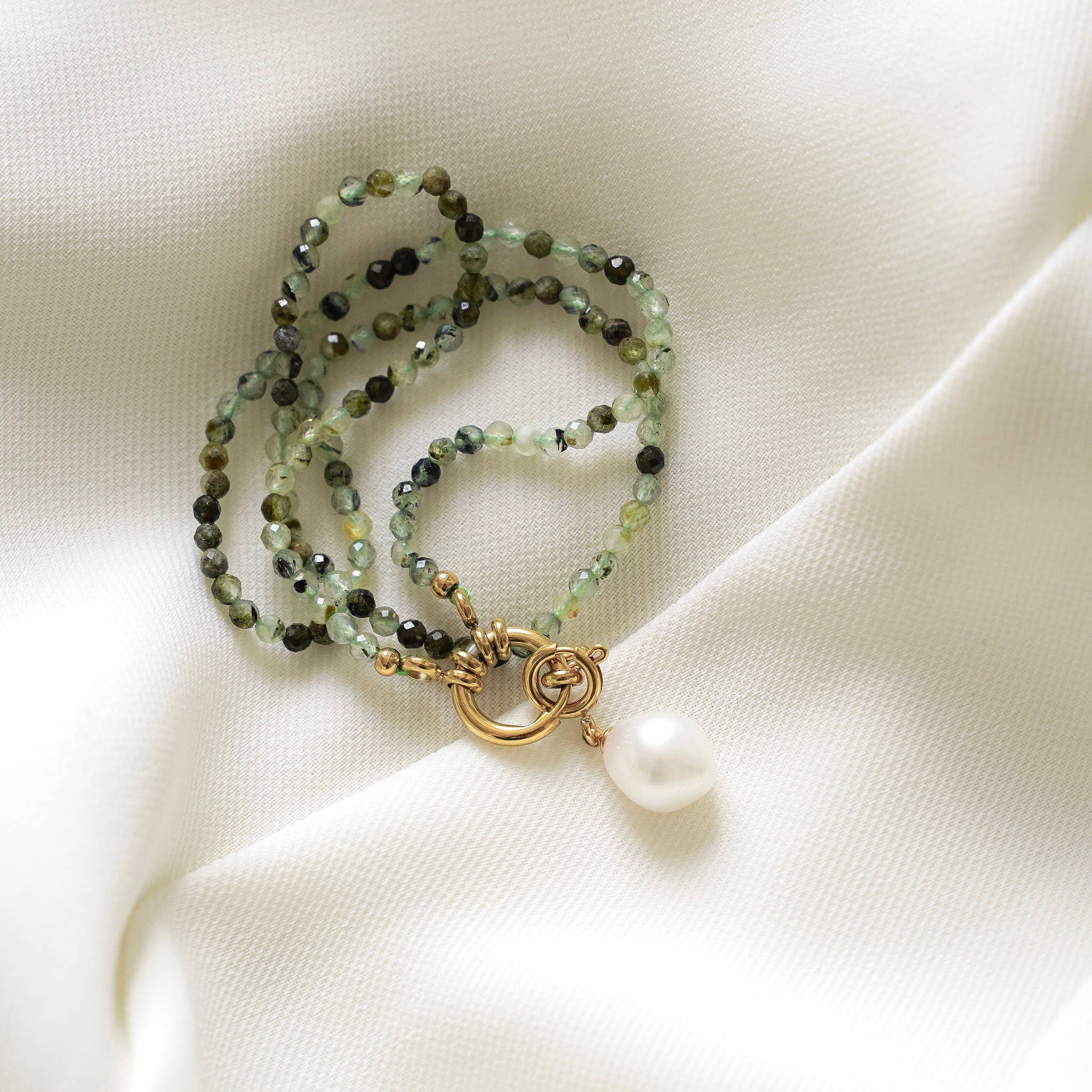 Victoire Collection - Wholesale Beaded/Pearl Necklace - Natural prehnite stone necklace and freshwater pearl2