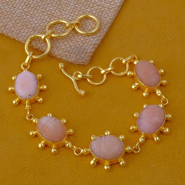 Bracciale Rawa in Pietra Preziosa Opale Rosa Intagliato a Mano Per Lei per la vendita all'ingrosso da parte di El Joyero