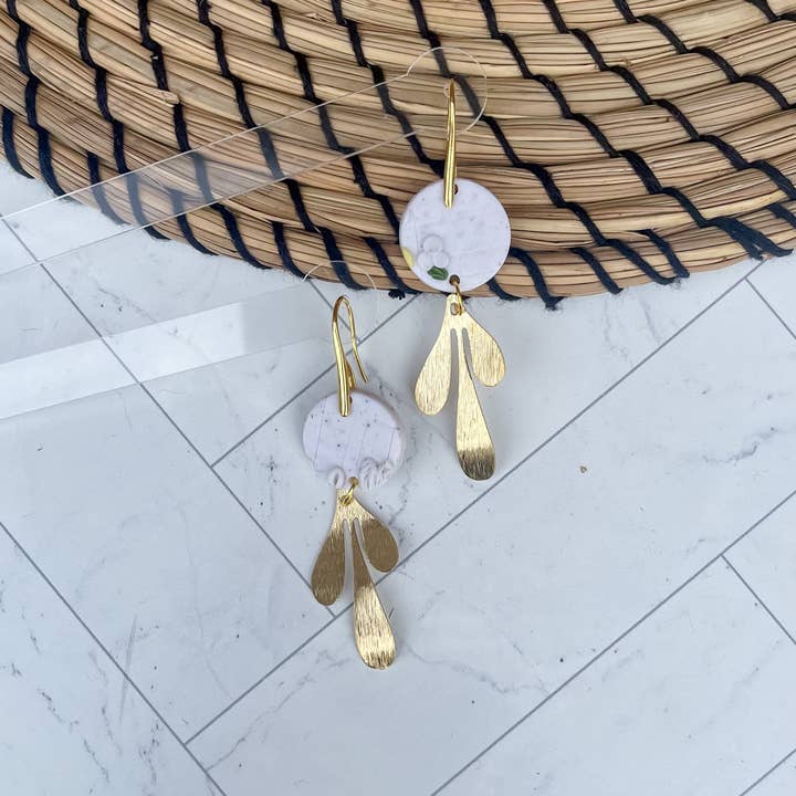 Blumen-Ohrringe aus Fimo für den Großhandel von Aura Simply Creates