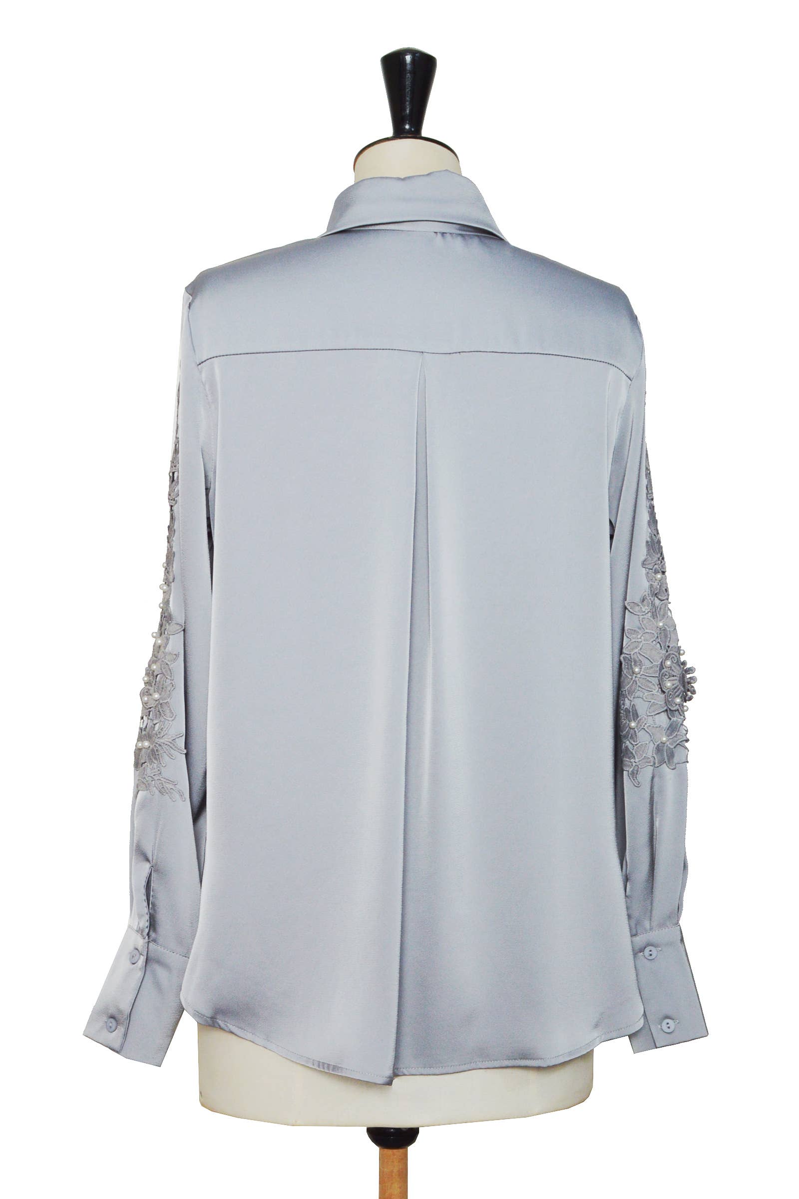 ELLI WHITE - Wholesale Button Down Shirt - Women's - Shirt adorned with embroidery and beads16