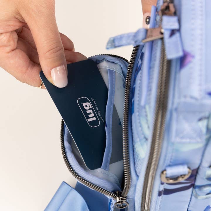 Lug - Wholesale Crossbody Bag - Women's - Skeeter Mini Bridge Love Convertible Crossbody with Bow20