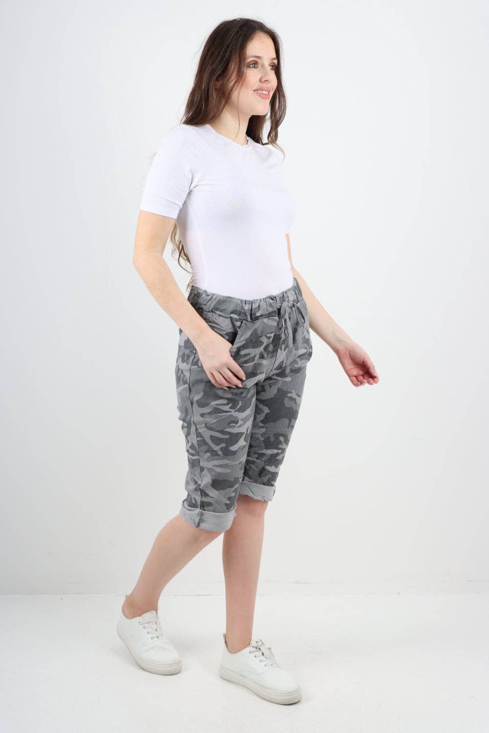 Miss Bold – wholesale Shorts – Women’s – Italian Camouflage Magic Chino Shorts78