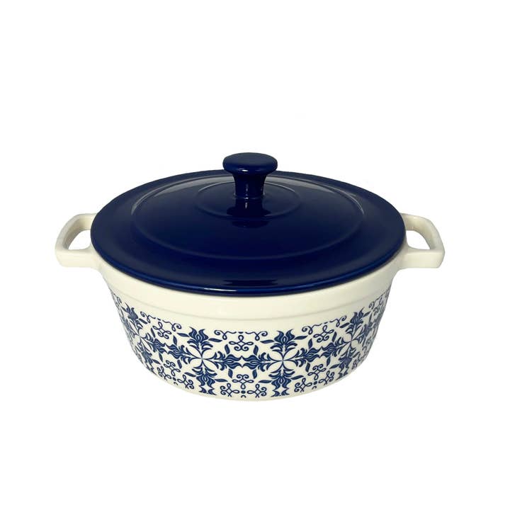 Style Asia - Wholesale Cooking Pot - Le Regalo Stoneware Casserole with Lid.