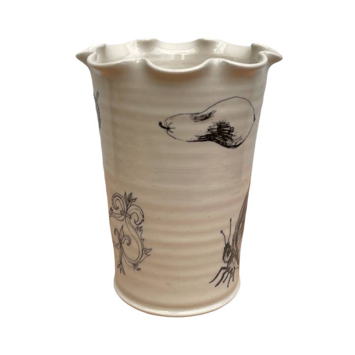 Paige Mitchell - Wholesale Vase - Frilly Garden Vase - Small2