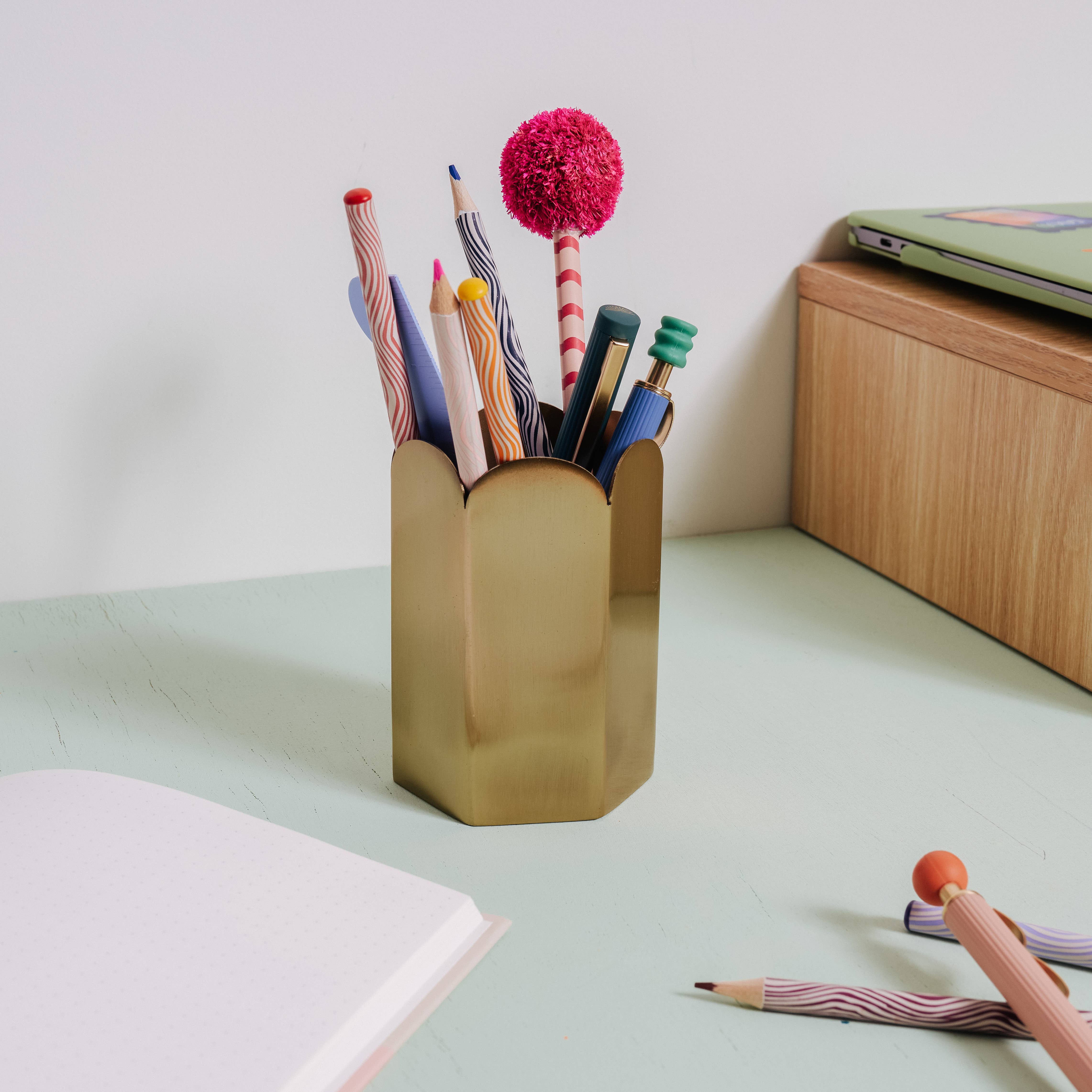 Papier - Wholesale Pen & Pencil Holder - Metal Pen Pot - Scallop Edge 2