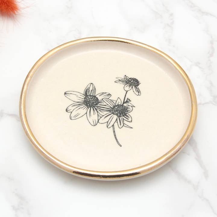 Susan de Ojos Negros: Plato Decorativo (4”) para venta al por mayor de Compost Design